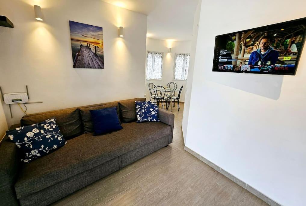Apartamento Taisa Playa Roca Costa Teguise Exterior foto